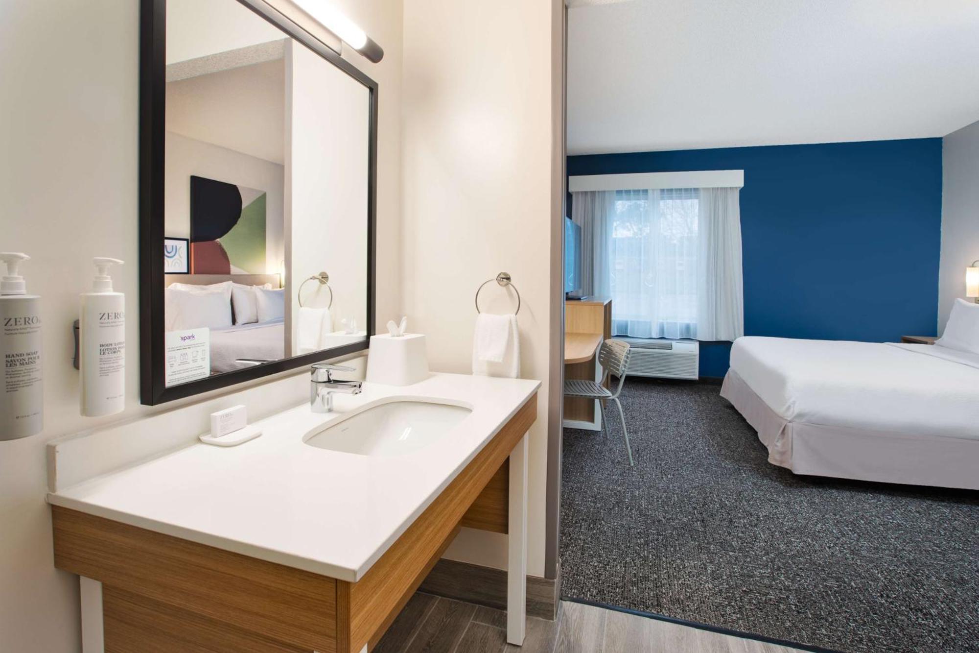 Spark By Hilton Walker Grand Rapids North Exteriér fotografie